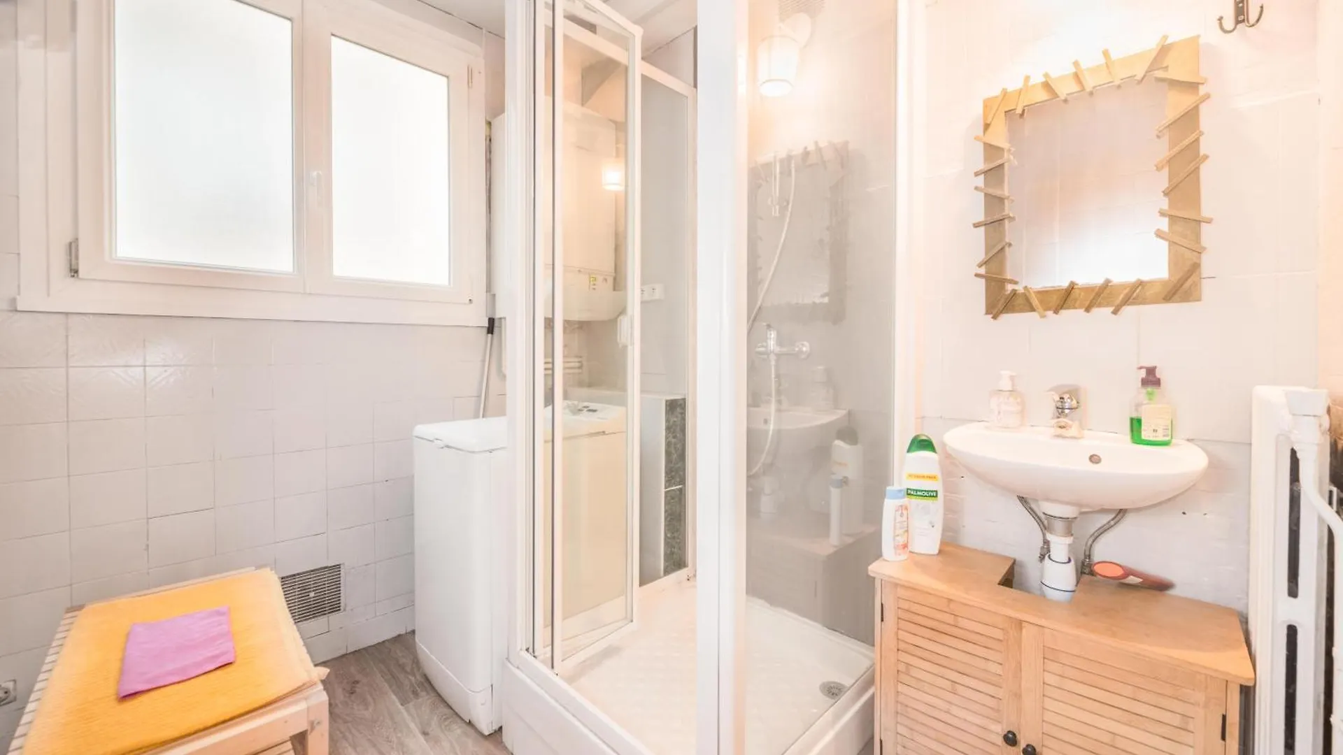 Beautiful Equipped Apartment In Paříž